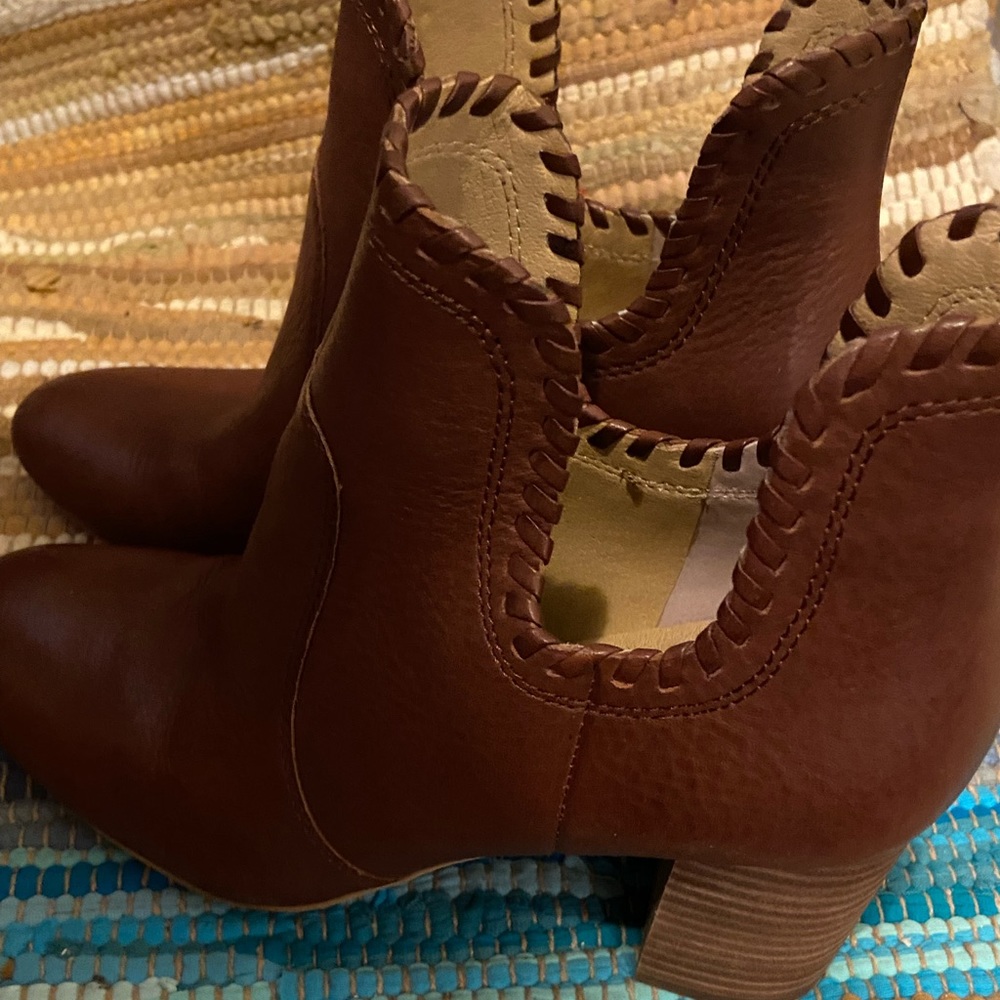 Lucky brand ankle boots